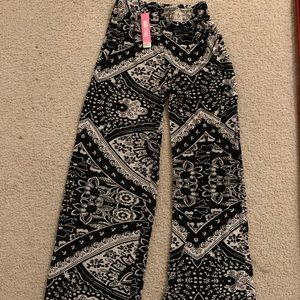 Women’s pants.